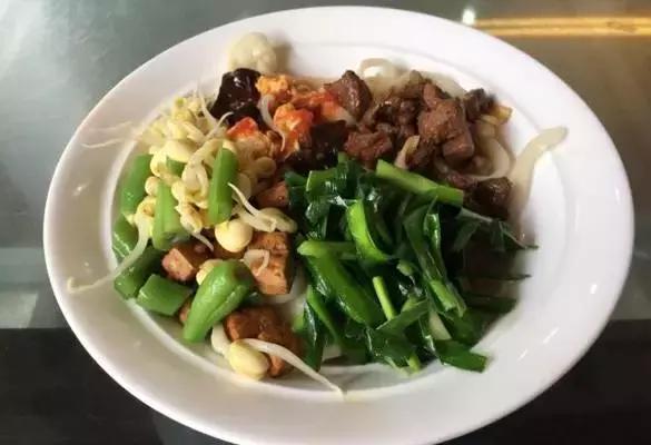 广厦vs明德完整视频直播，一场比赛，两种看门道的方式